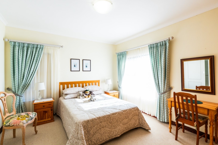 4 Bedroom Property for Sale in Stilbaai Wes Western Cape